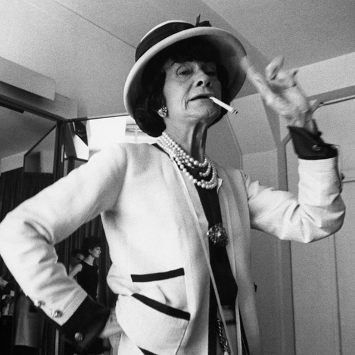 Cuando Coco Chanel obsequió a Hollywood con el mejor de sus cortes: el de mangas